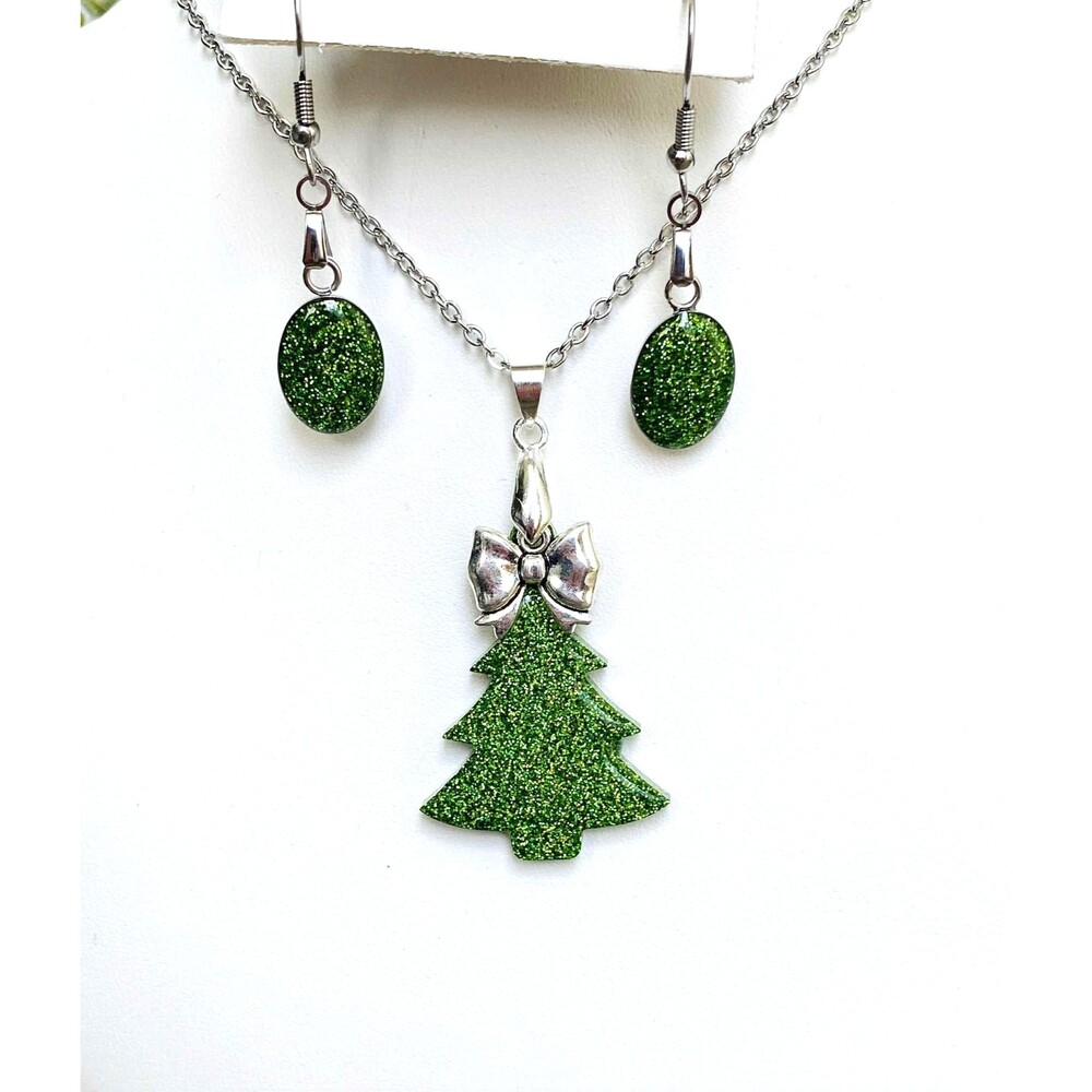 Handmade Resin Sparkly Green Glitter Christmas Tree Necklace & Earrings Set